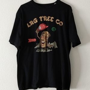 Black LRG t shirt